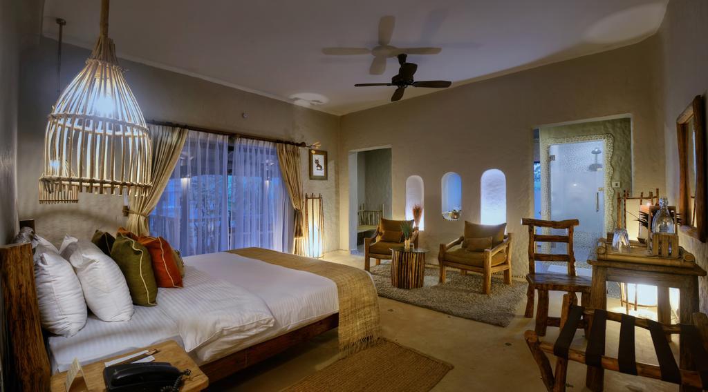 Barahi Jungle Lodge Meghauli Exterior photo