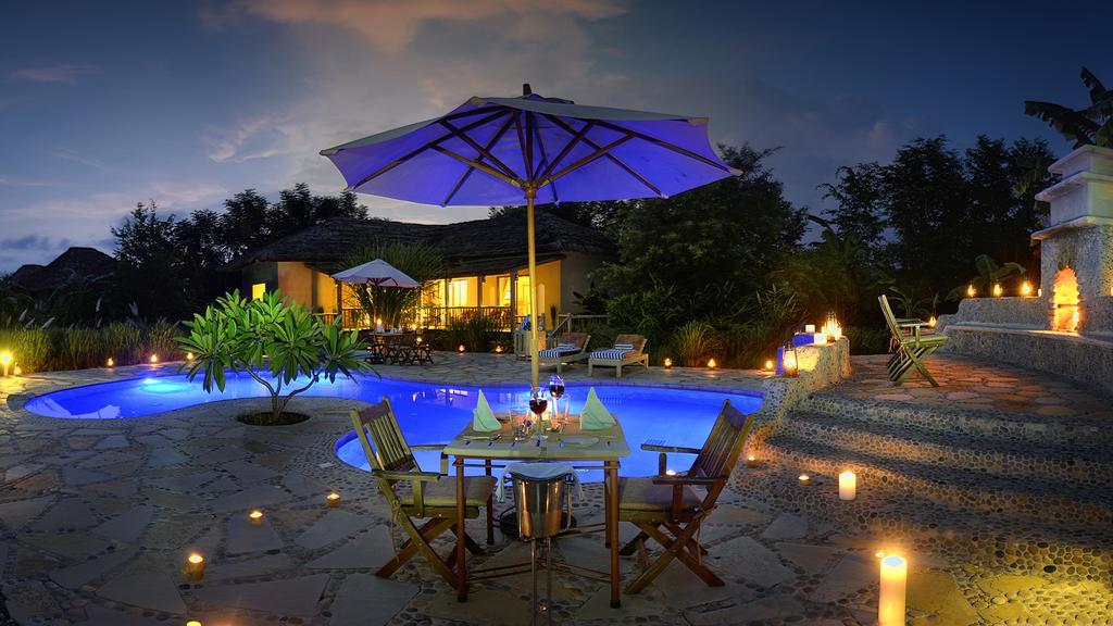Barahi Jungle Lodge Meghauli Exterior photo