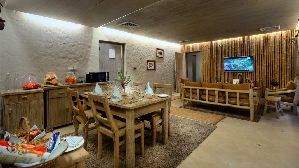 Barahi Jungle Lodge Meghauli Exterior photo