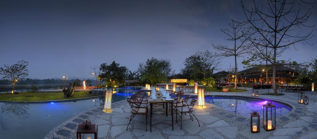 Barahi Jungle Lodge Meghauli Exterior photo