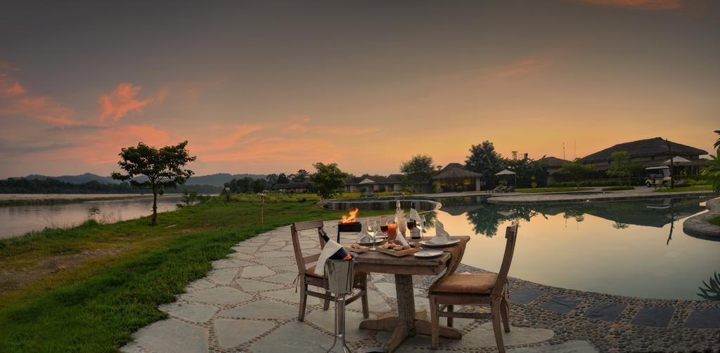 Barahi Jungle Lodge Meghauli Exterior photo