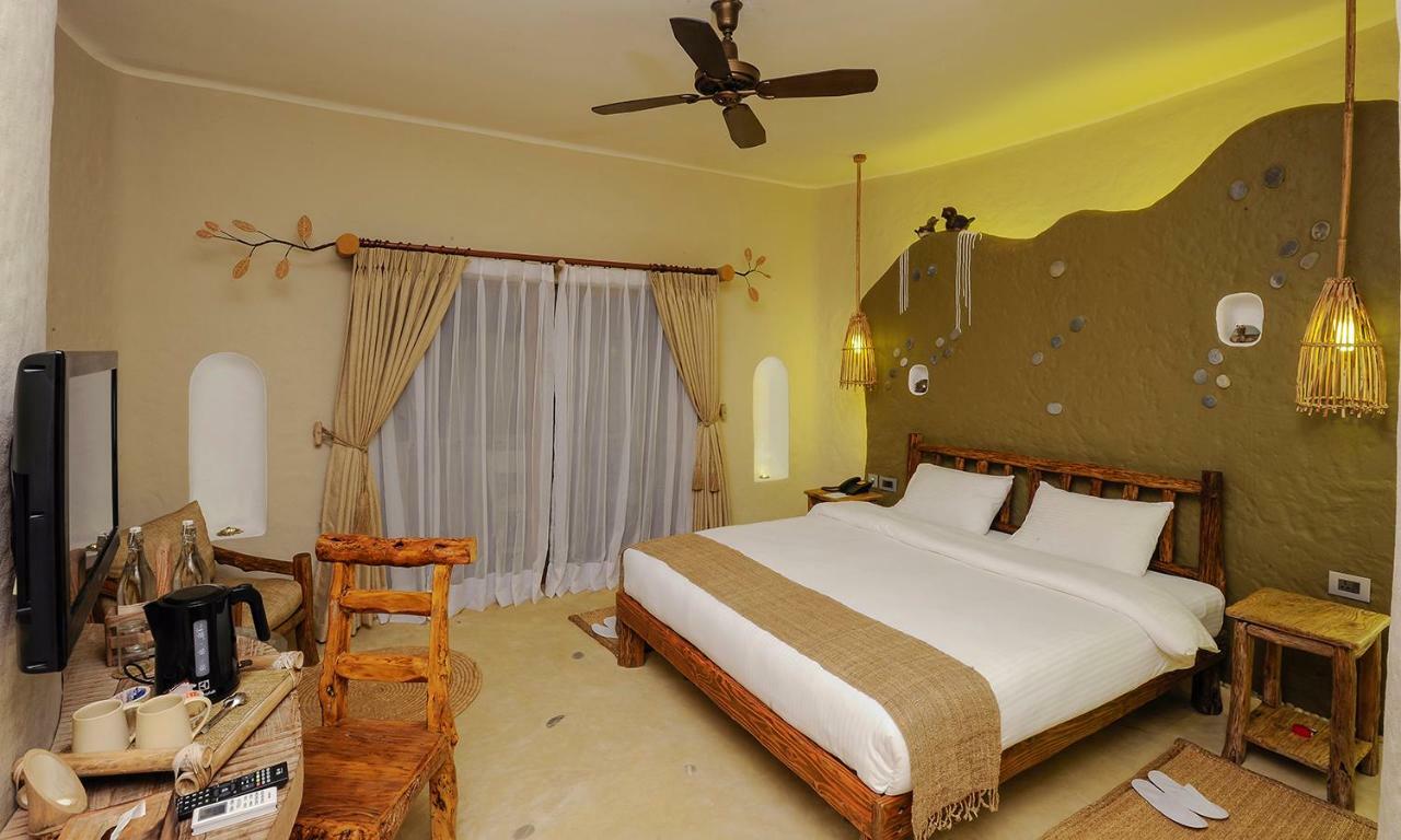Barahi Jungle Lodge Meghauli Exterior photo